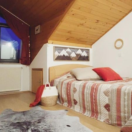 Fox_Montessori Family Apartment Kranjska Gora Exterior photo
