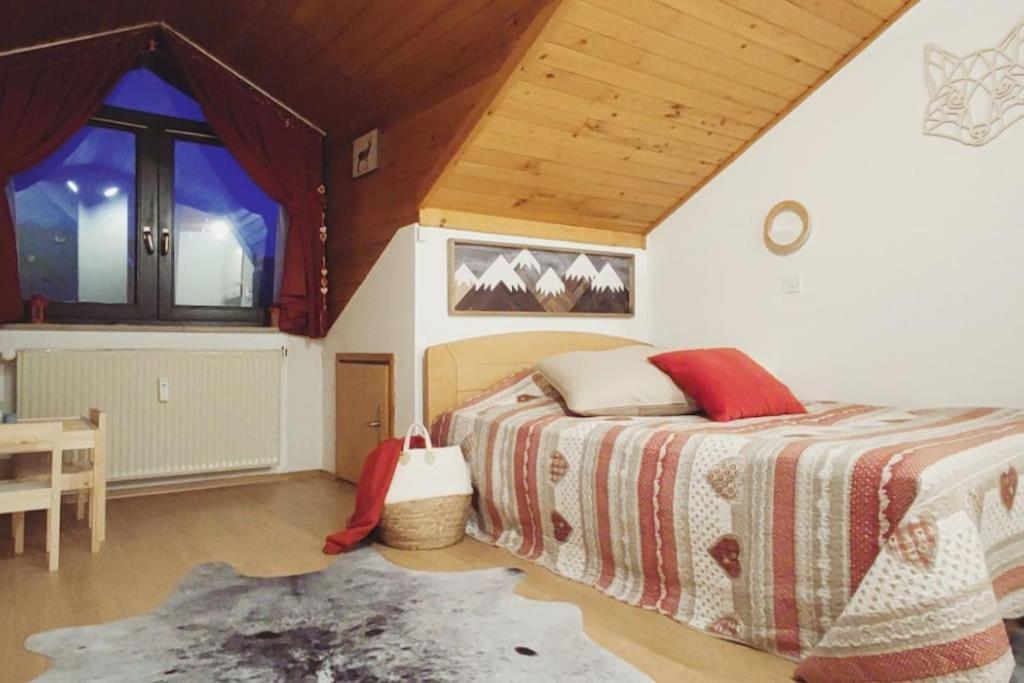 Fox_Montessori Family Apartment Kranjska Gora Exterior photo