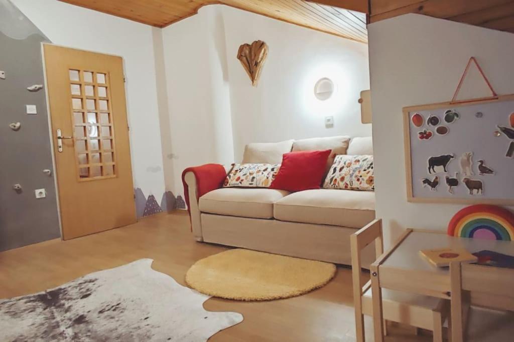 Fox_Montessori Family Apartment Kranjska Gora Exterior photo